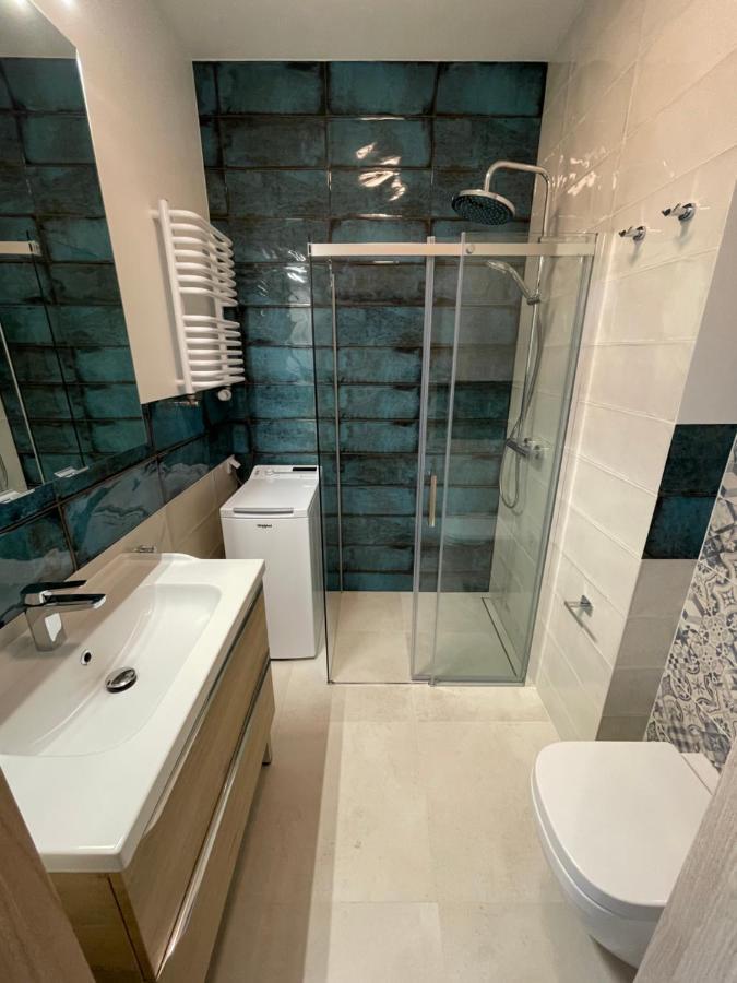 Apartamenty Siedmiogrodzka 106 Warschau Buitenkant foto